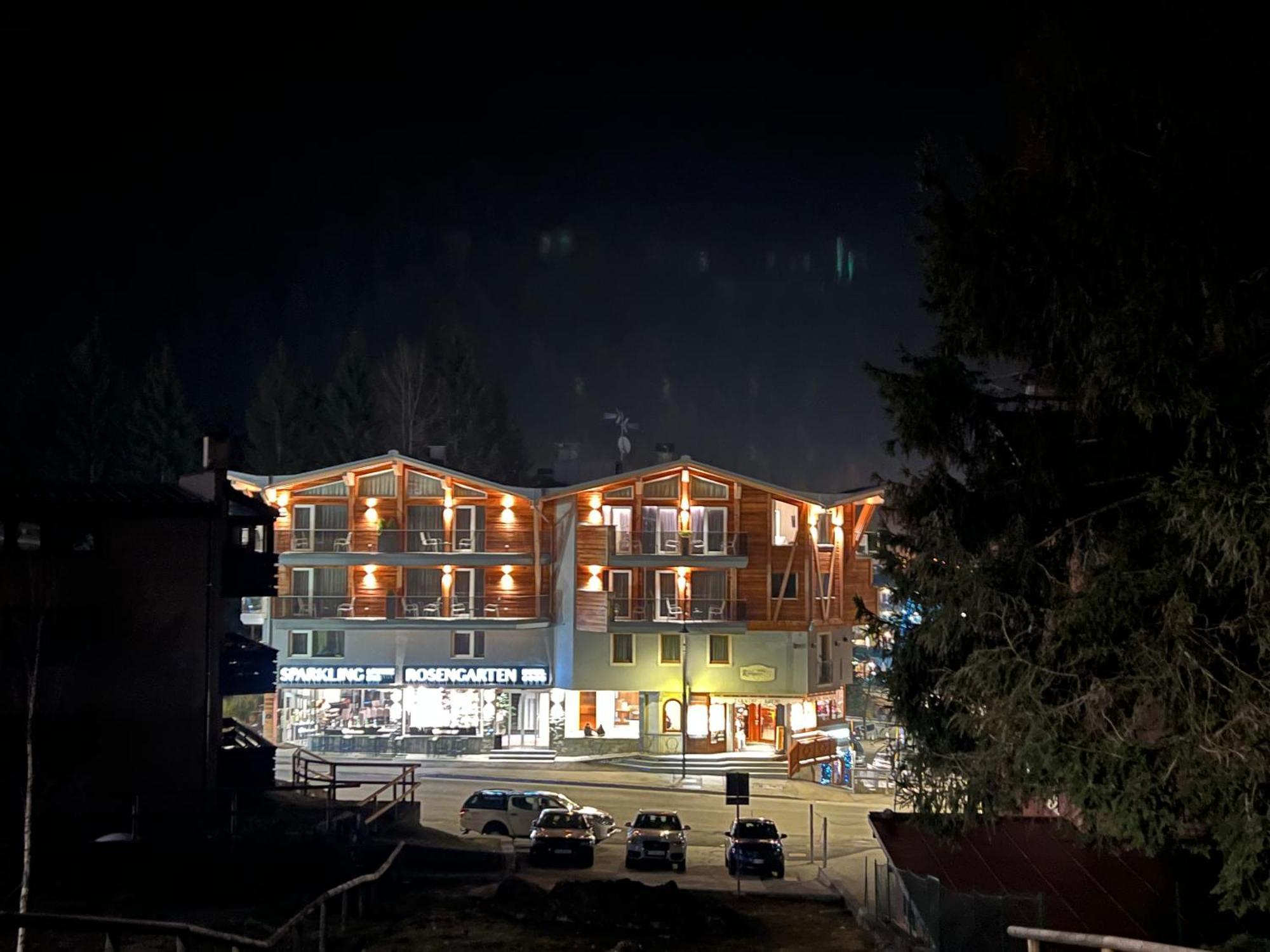 Hotel Rosengarten 마돈나 디 캄필리오 외부 사진